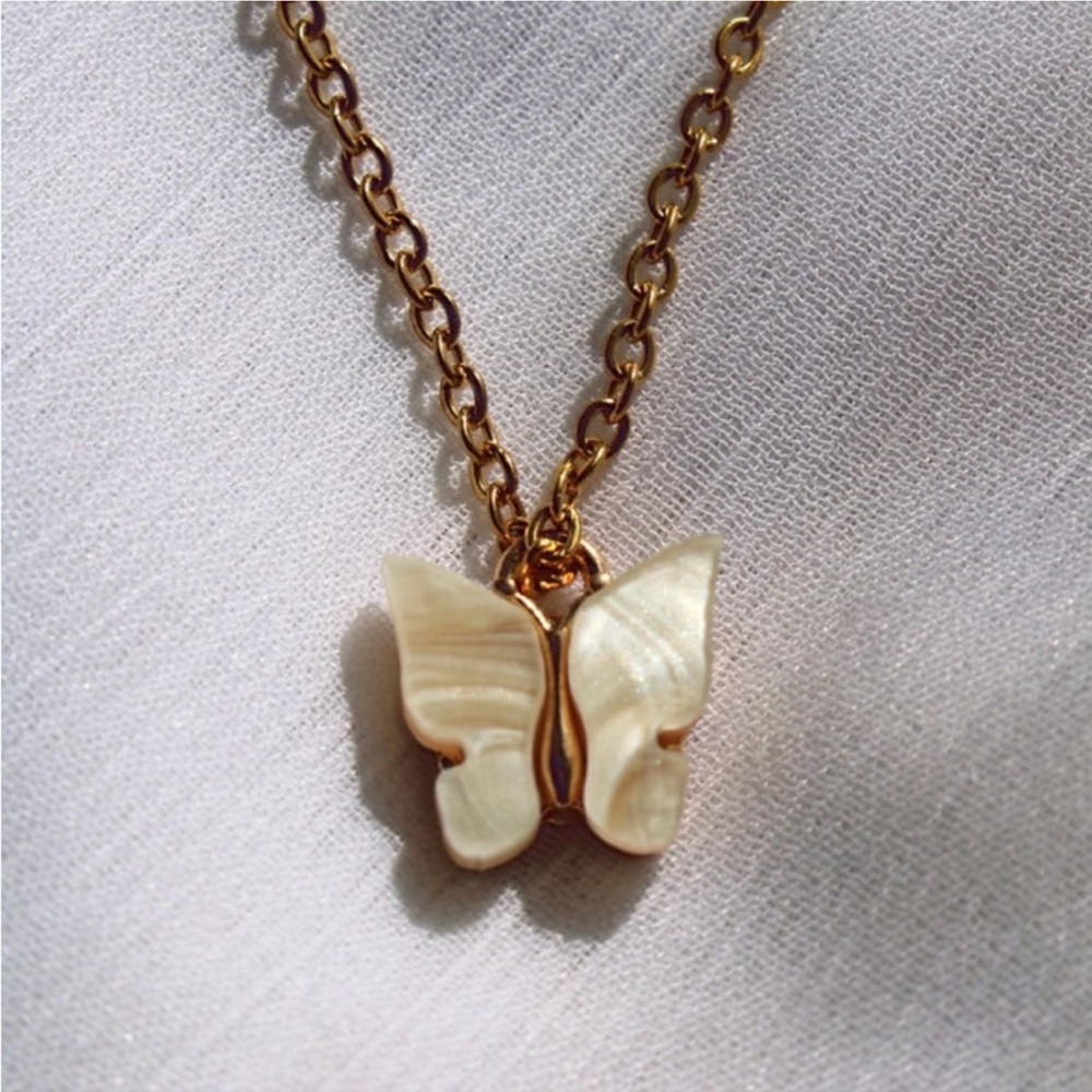 White Stainless Steel Chain Butterfly Pendant Gold-Coloured Necklaces